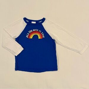 Hanna Andersson All You Need Is Love Tee Boys 3T 90 cm Long Sleeves Rainbow Blue